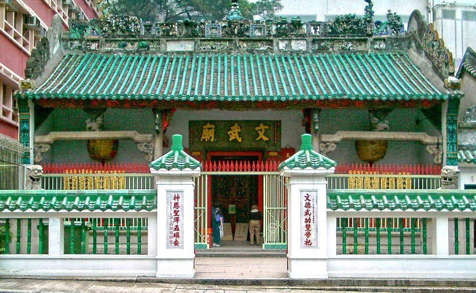 文武廟都識用AI？東華三院推網絡代客參神 廟宇工作人員的科技日常