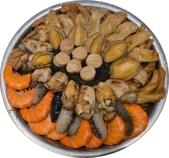 花膠金蠔鮑参盆菜: 10-12人份